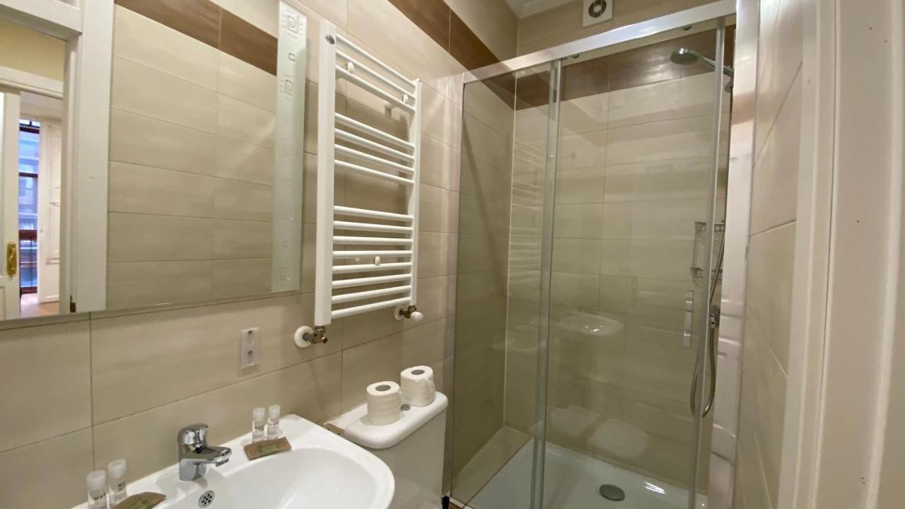 Insidehome Centro -hab Con Bano Privado En El Centro Y Opcion De Parking- 3*