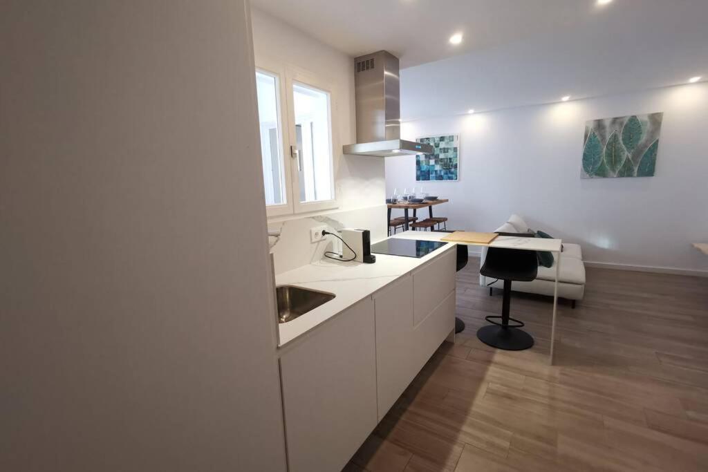 Dream - Renovated - Moraria Center Apartamento *