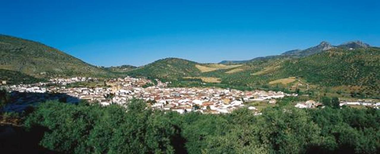 Welcoming House With Mountain View In Algodonales. * Algodonales