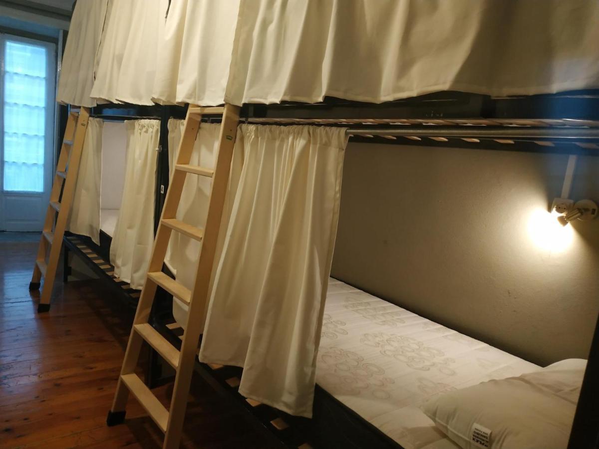 Hostel Albor *