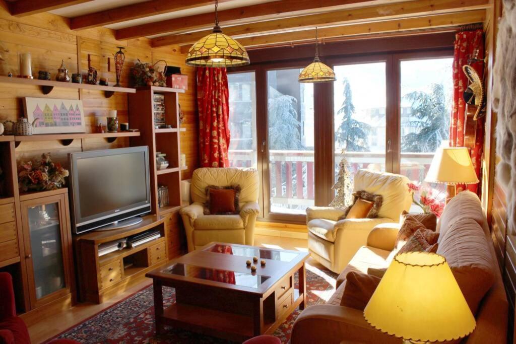 Rocha Exclusivo En La Mejor Zona Con Vistas Y Parking Gratuito Sierra Nevada