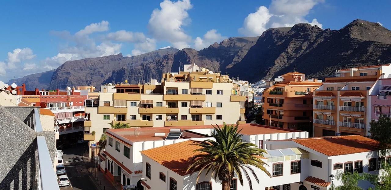 Cosy In Santiago Del Teide 70m² + Mountain View Apartamento *
