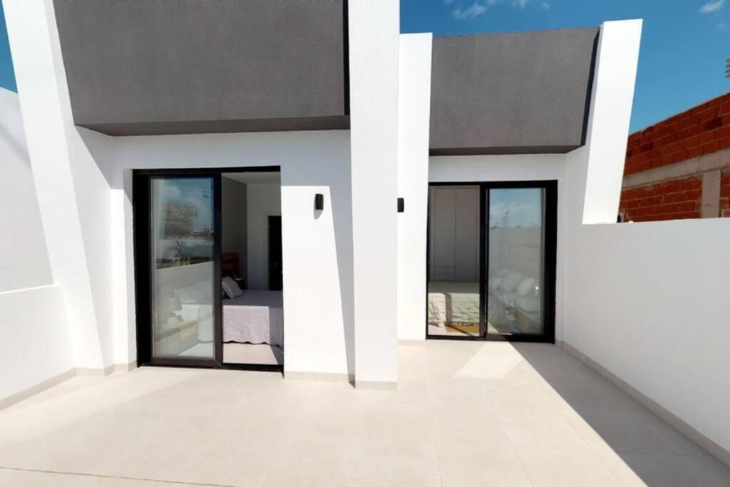 Premium Strandnaera Lo Pagan -byggd 2020 * San Pedro del Pinatar