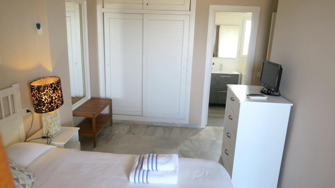 Сasa de vacaciones Comfortable House In With Pool