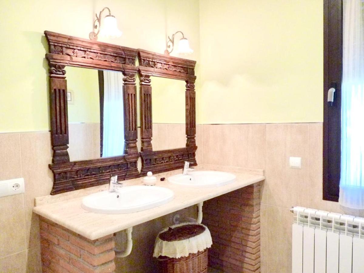 Villa Charming In Fernan Caballero With Private Pool