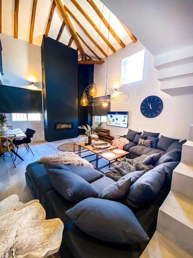 The Hamlet By Xuq Group Cenizate