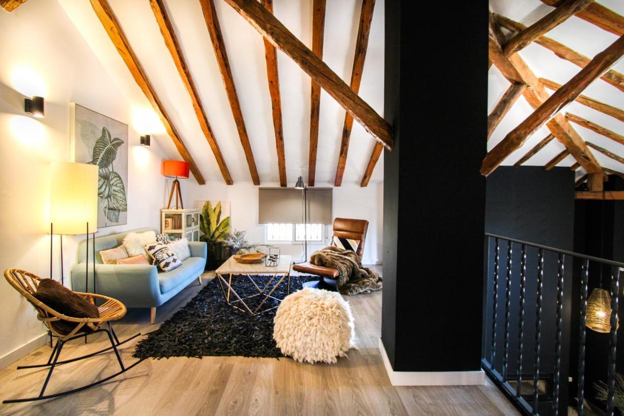 The Hamlet By Xuq Group *