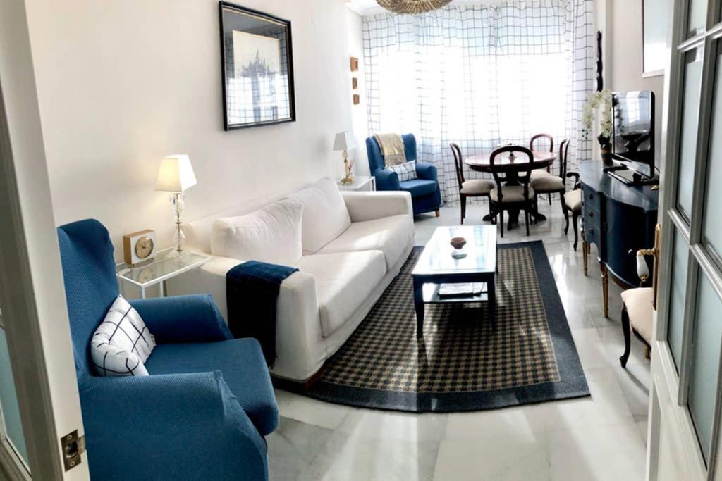 GATU Ensueño de Cádiz dúplex de 4 dormitorios, 2 baños y wifi *