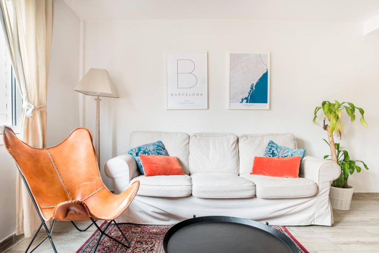 Cozy With Splashes Of Color Apartamento *
