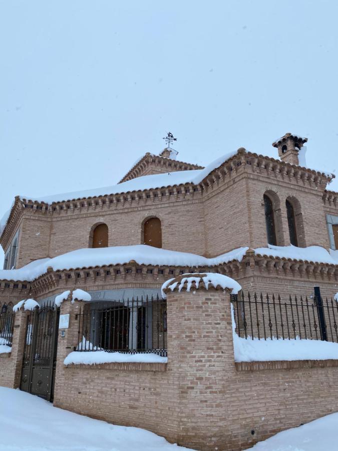 La Higuera I Puy Du Fou * Pulgar