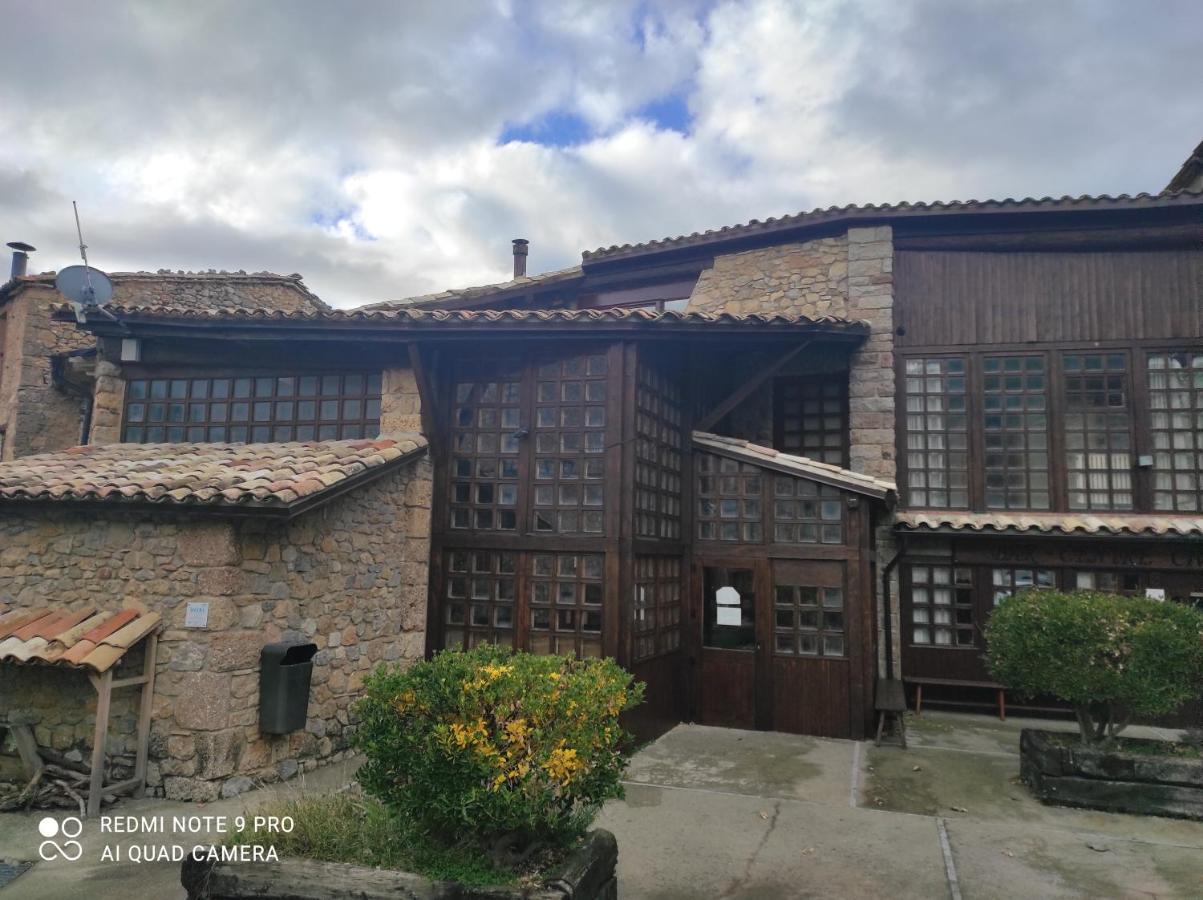 Cortina Hostal