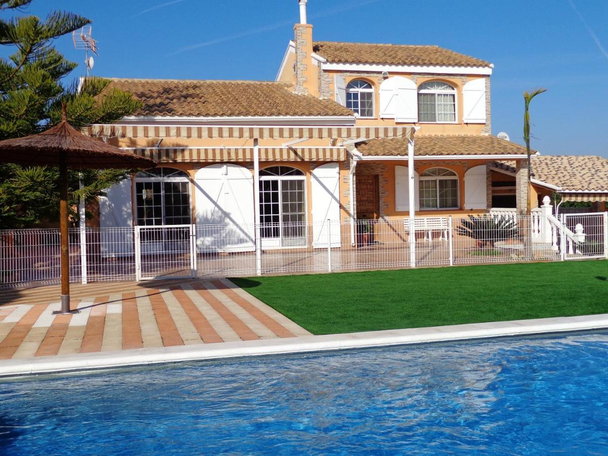 Family In With Year-round Private Pool Villa Benifayó