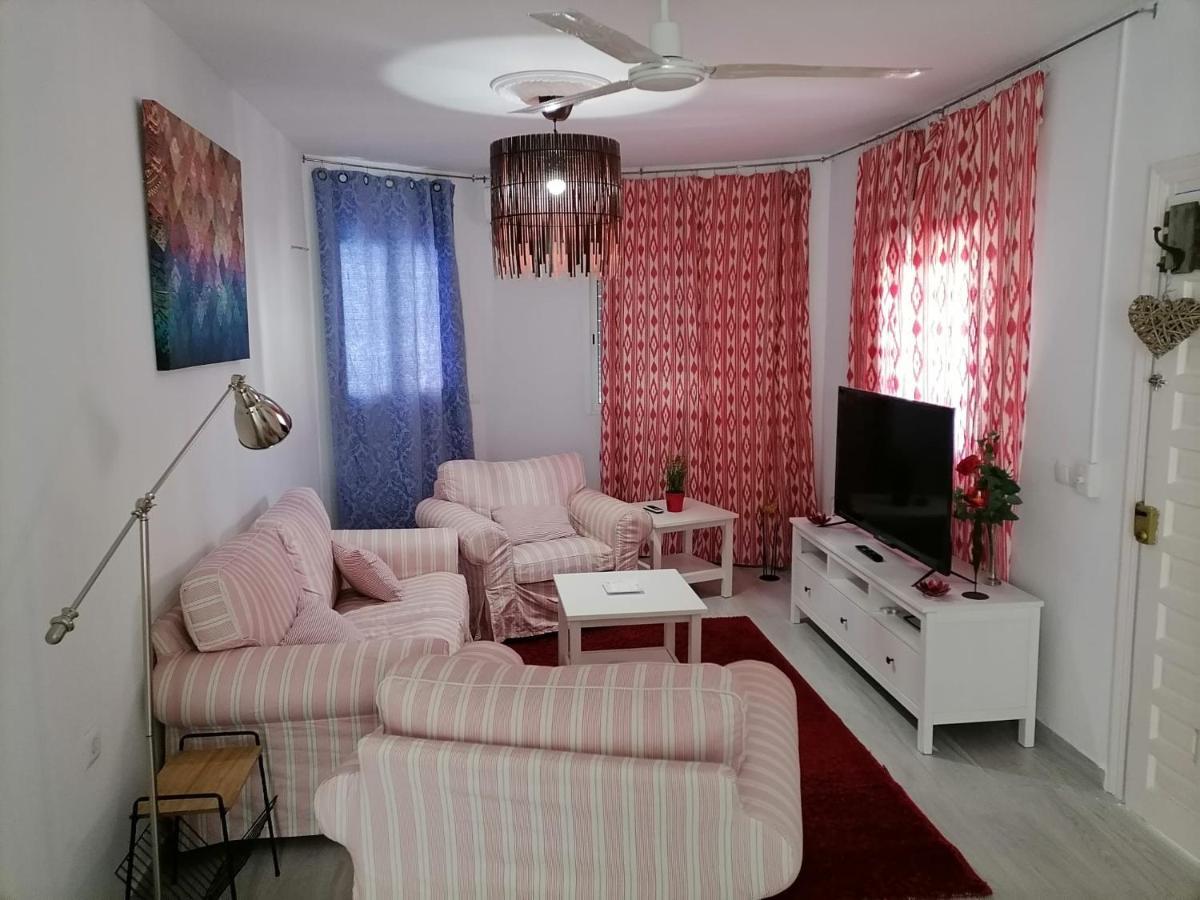 House Maruja Includes 2 Complet With Wifi & Jacuzzi Holiday home Cutar