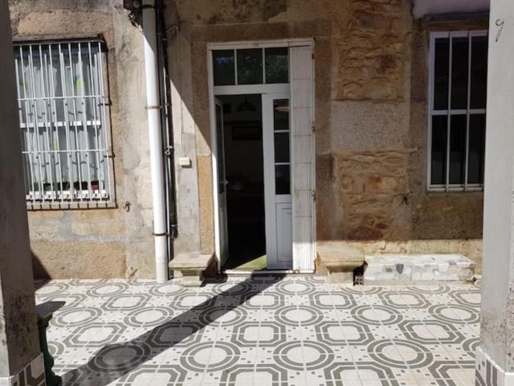 Casa De Piedra En Costa Da Morte. * A Ponte do Porto