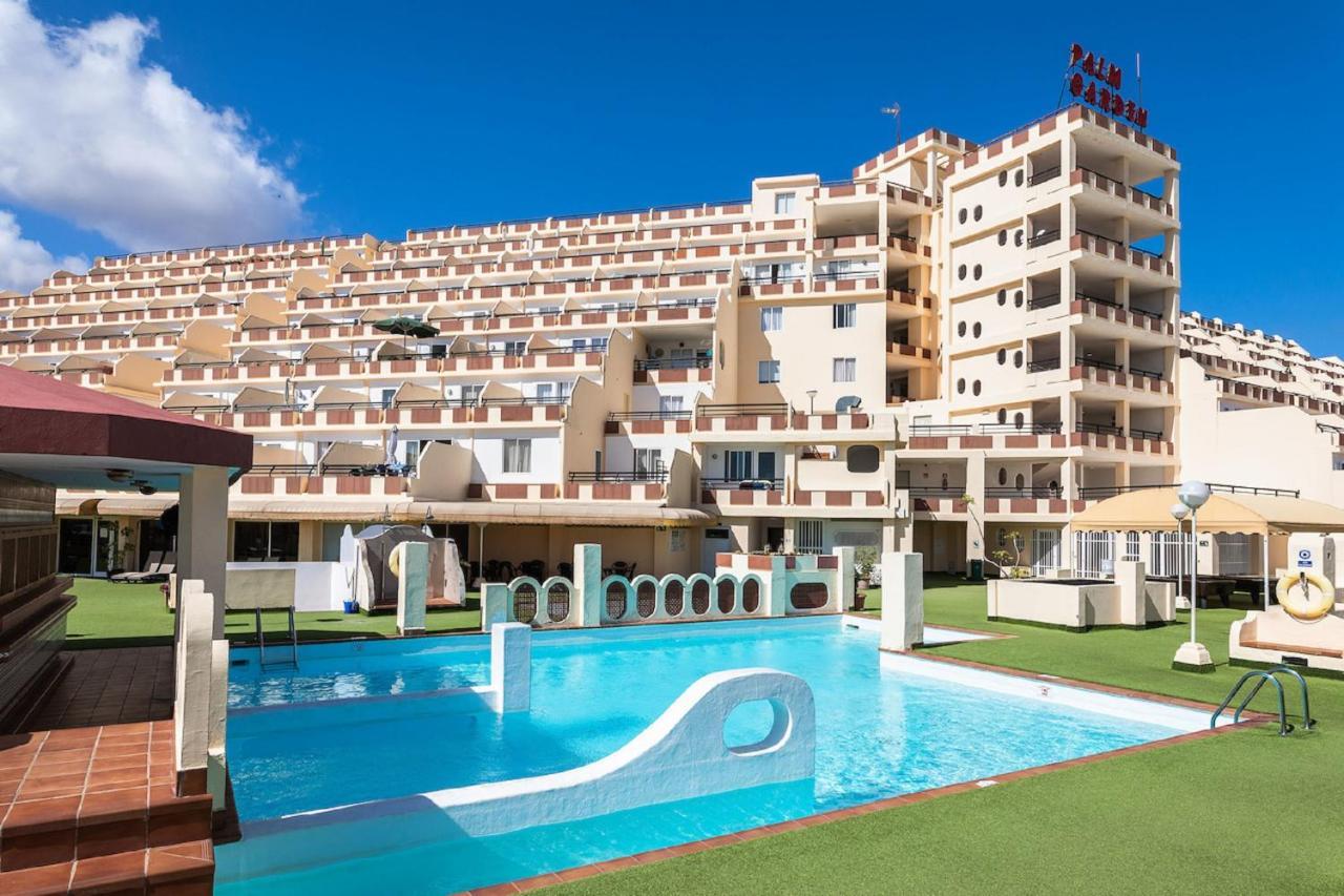 Palm Garden Apartment *