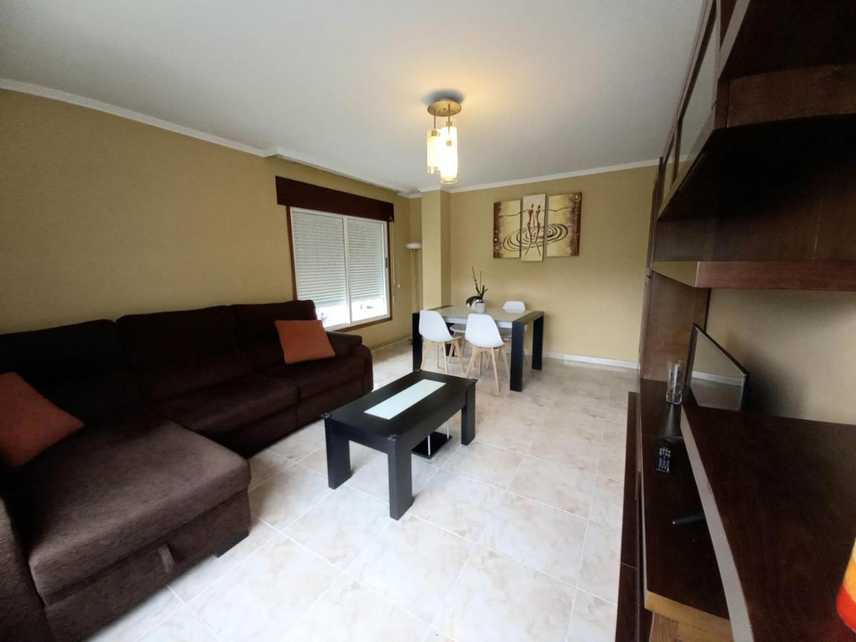 Apartment Piso Completo En Camino Ingles - Sigueeiro, Sigueiro
