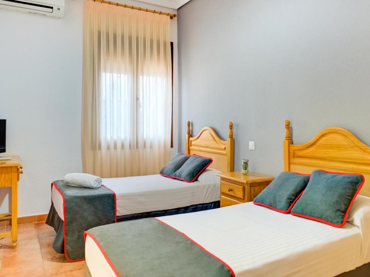 Hotel Oyo Restaurante Mr