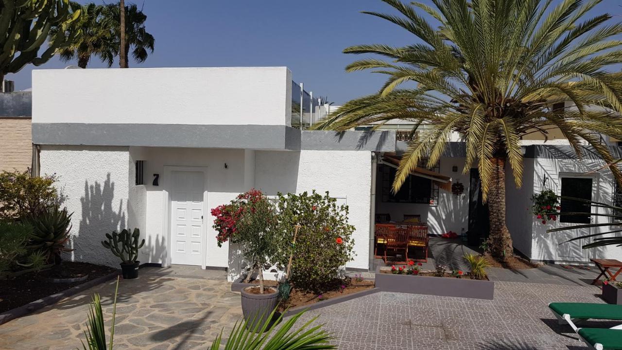 Del Ingles Villa *