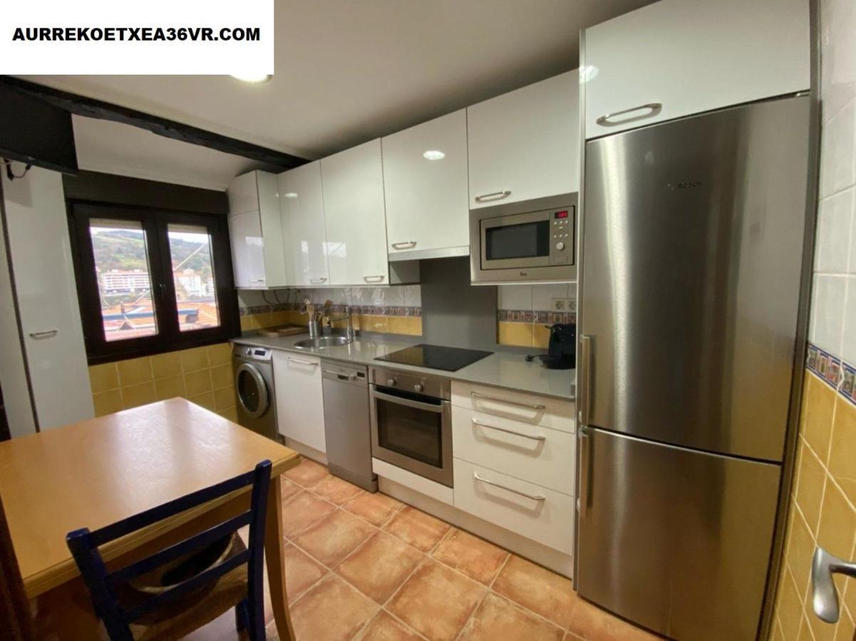 Aurrekoetxea 36 Vacation Rental, 5d Apartment Bermeo