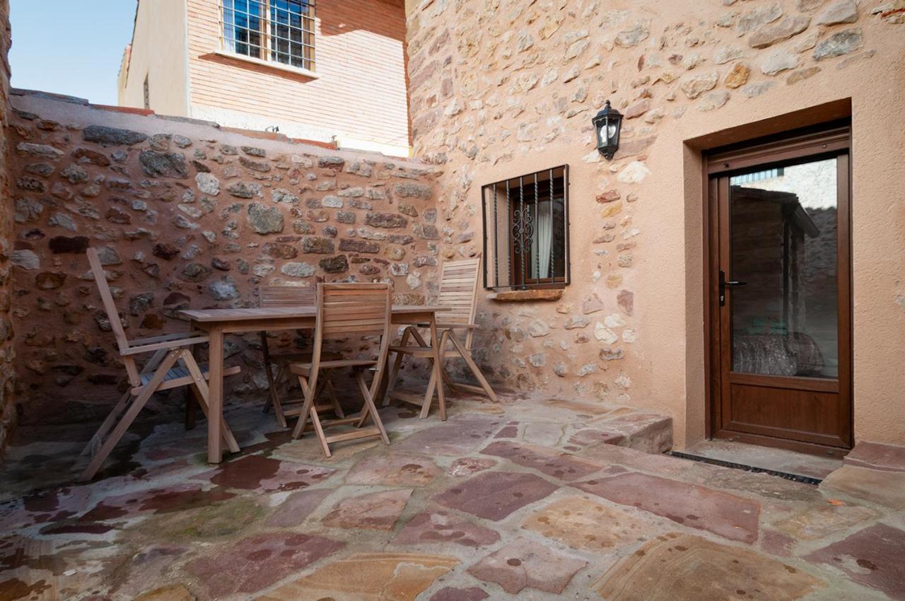 La Casa El Cura Country house Campillo de Duenas
