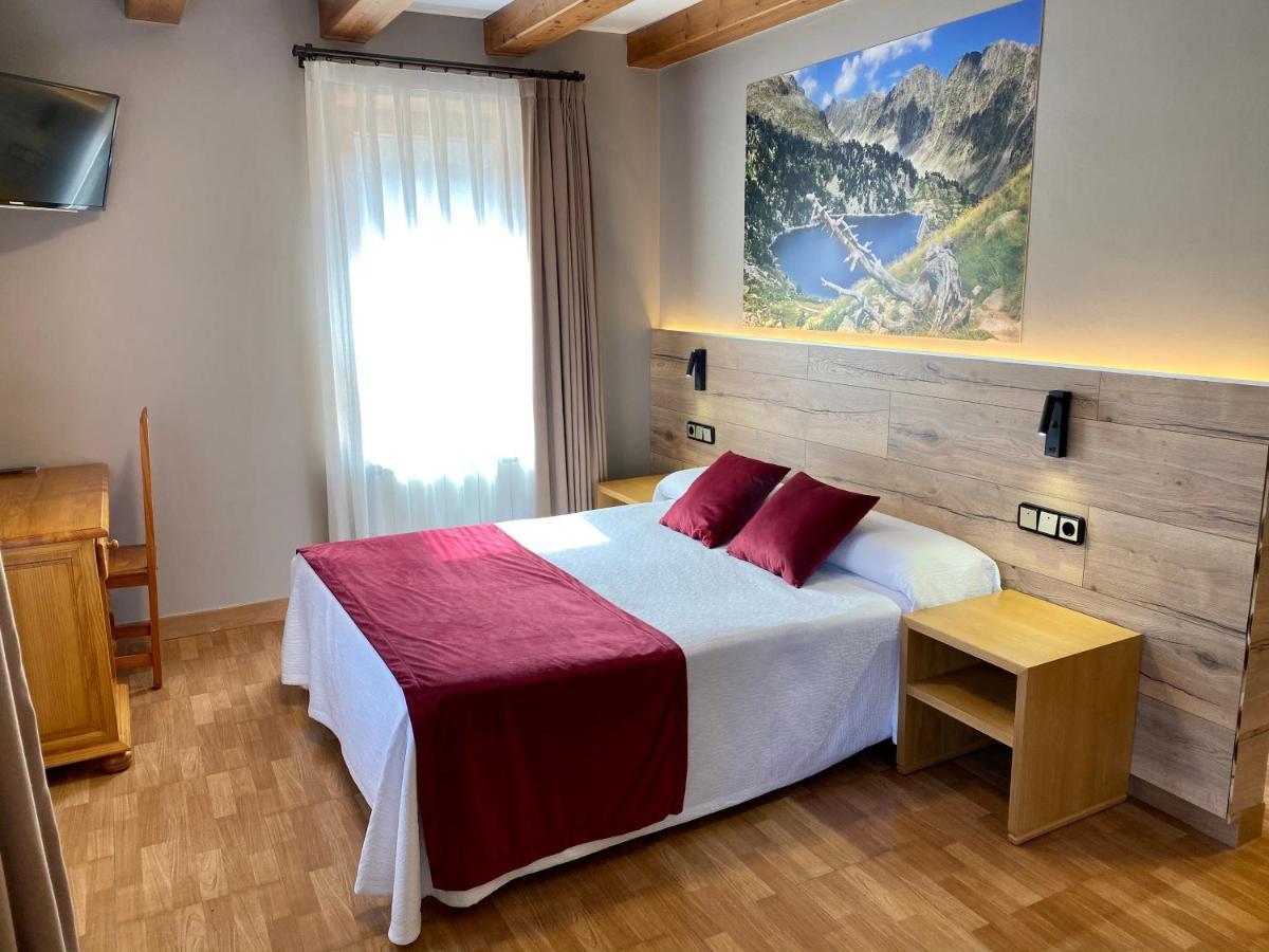 Hotel Lacreu