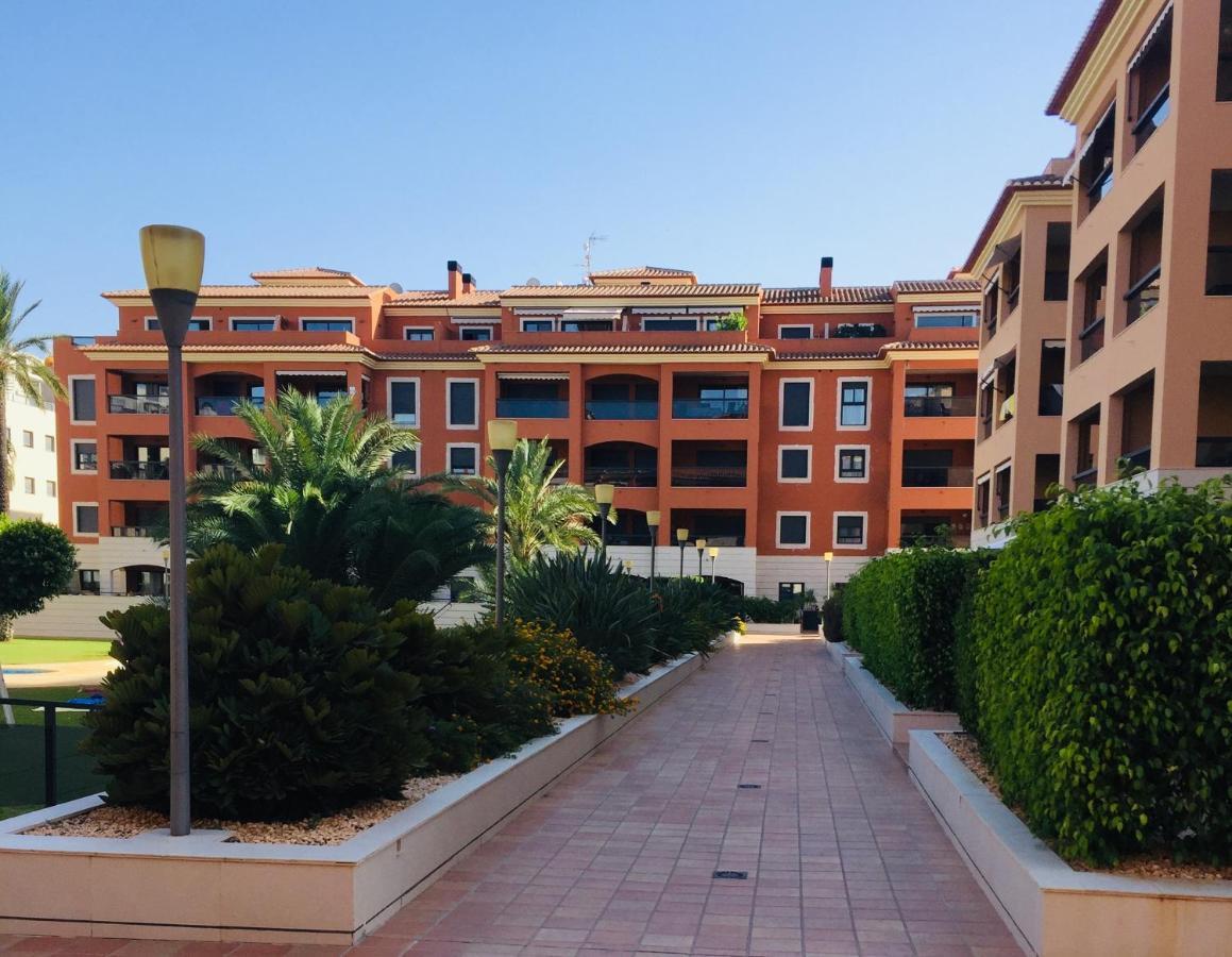 Apartamento Con Terraza Sur Apartamento *