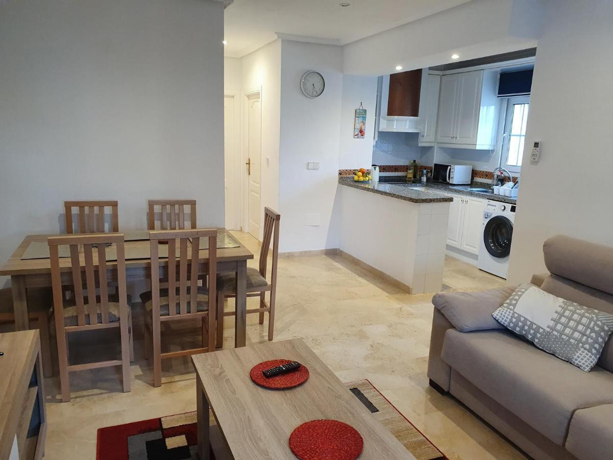 Apartment Spacious Ground Floor With Garden & Communal Pool Los Dolses