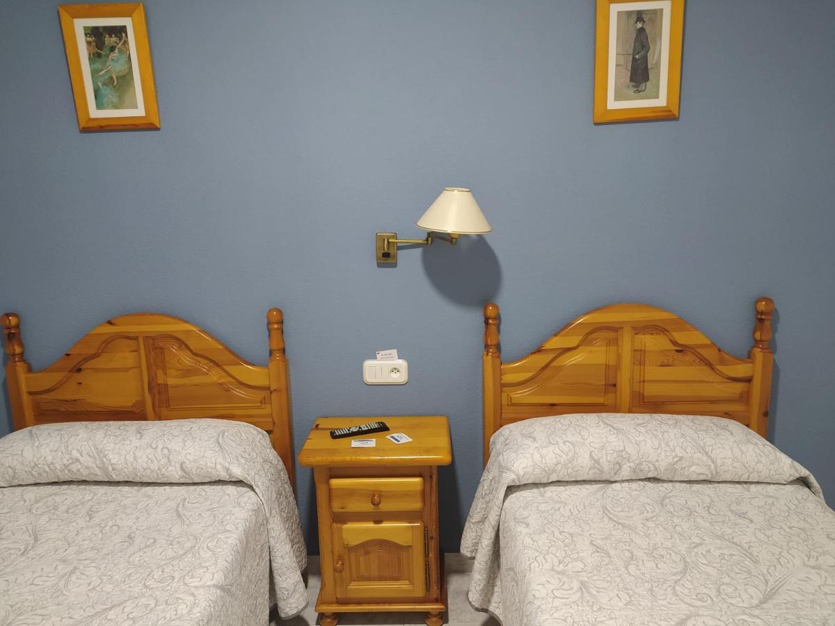La Otra Casa 2*
