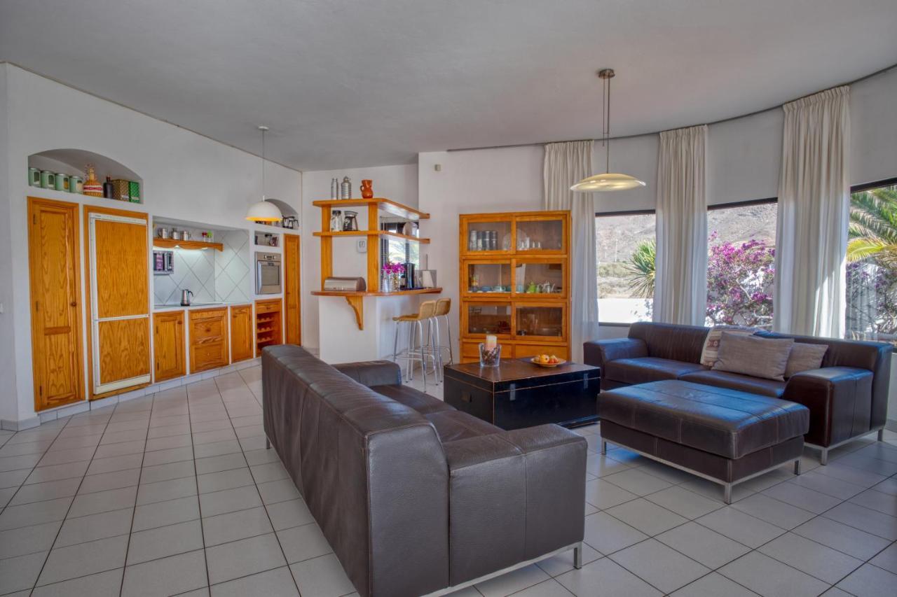 Paradise Villa *