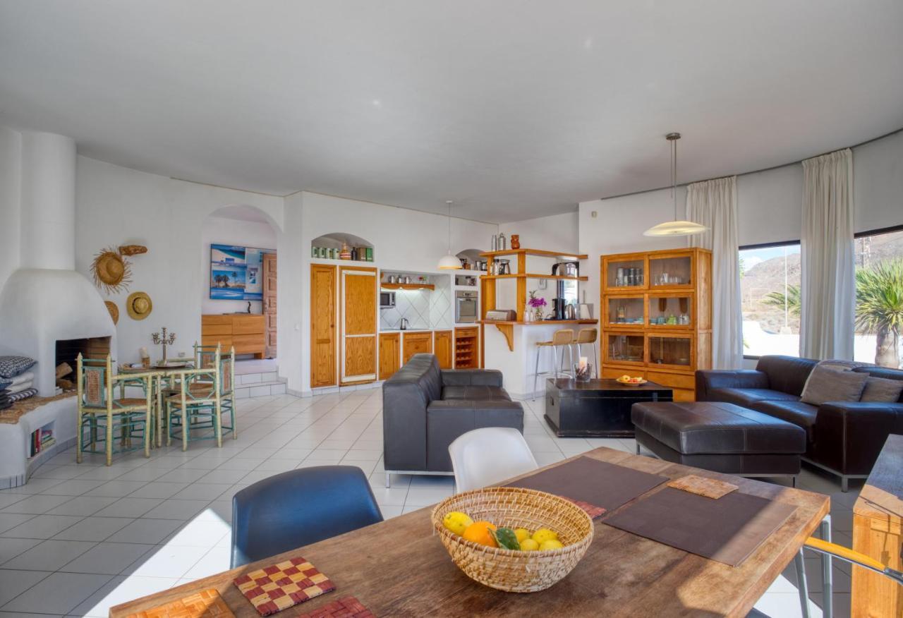 Villa Paradise *