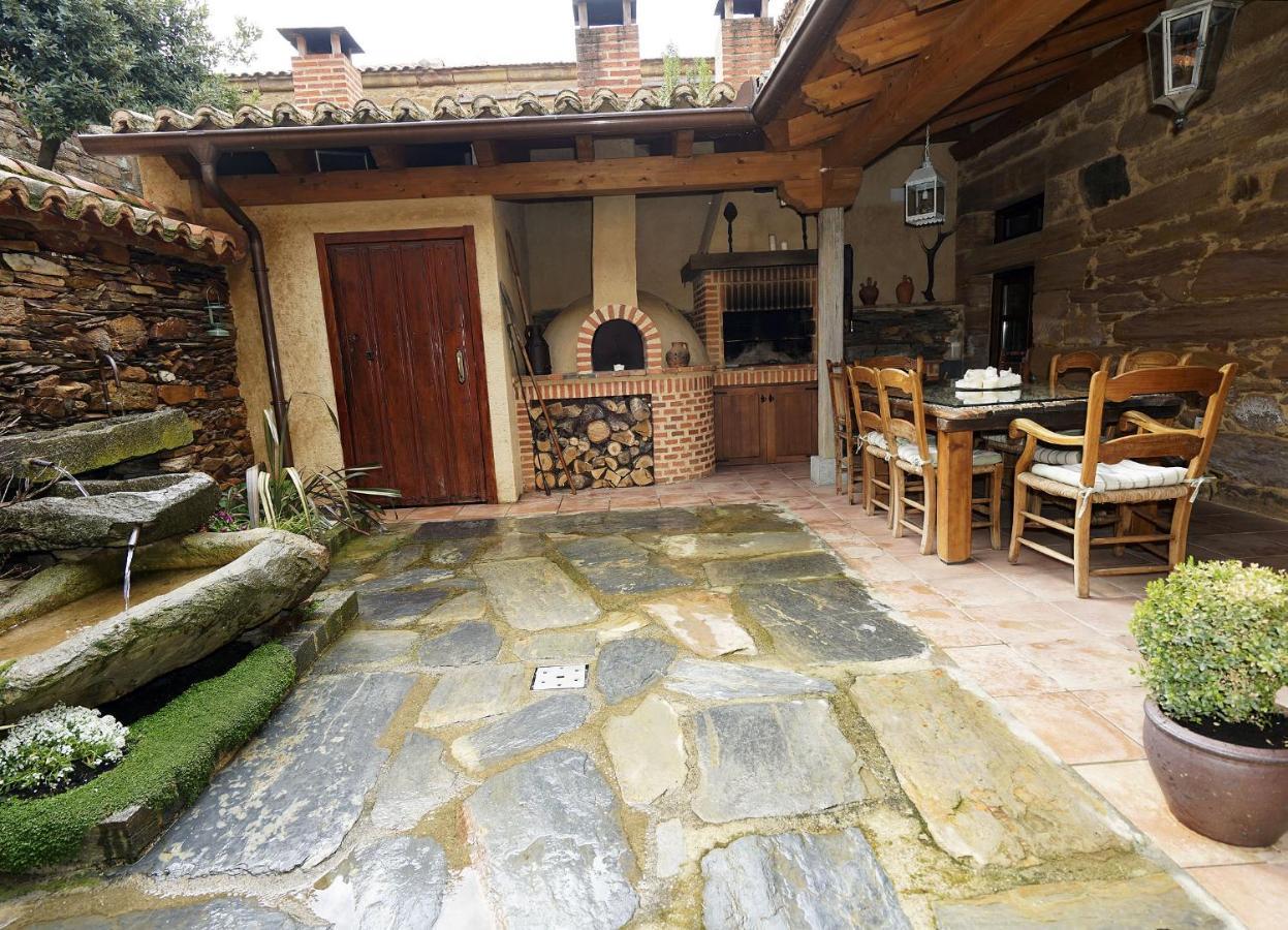 La De Tábara Villa
