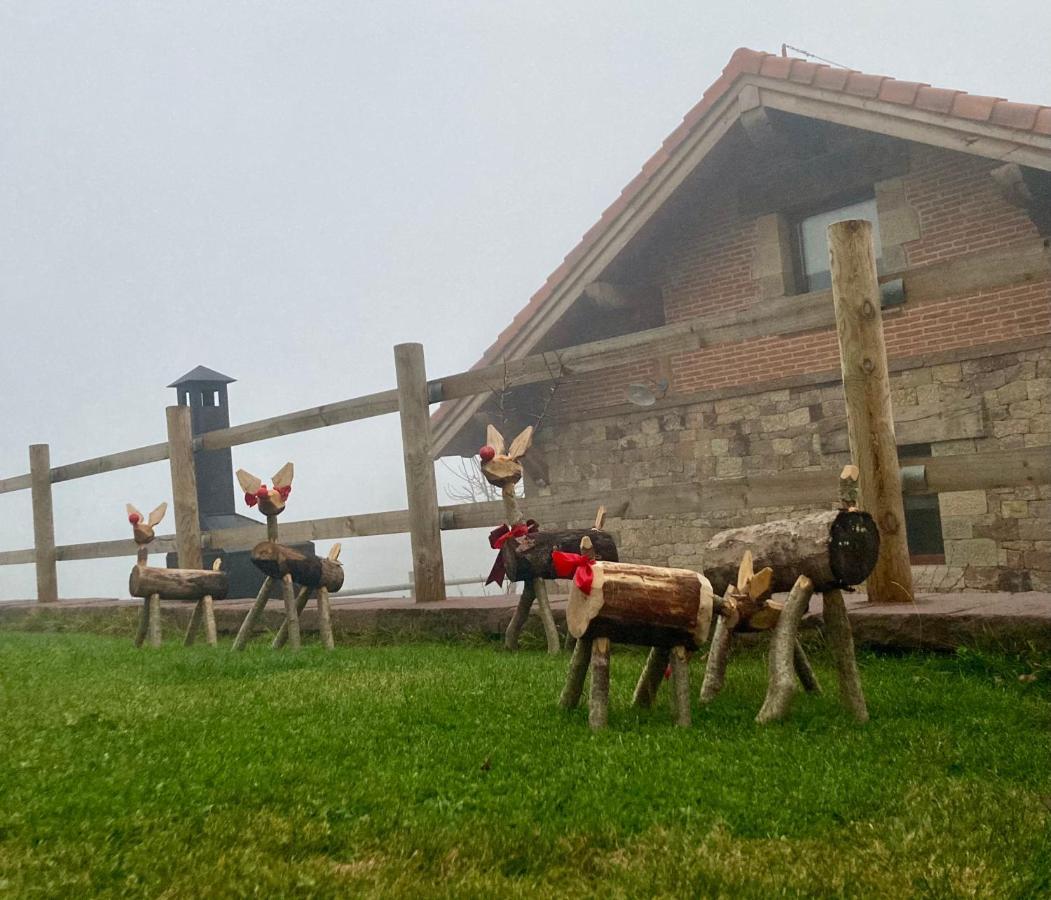 Chozos De La Braña Chalet