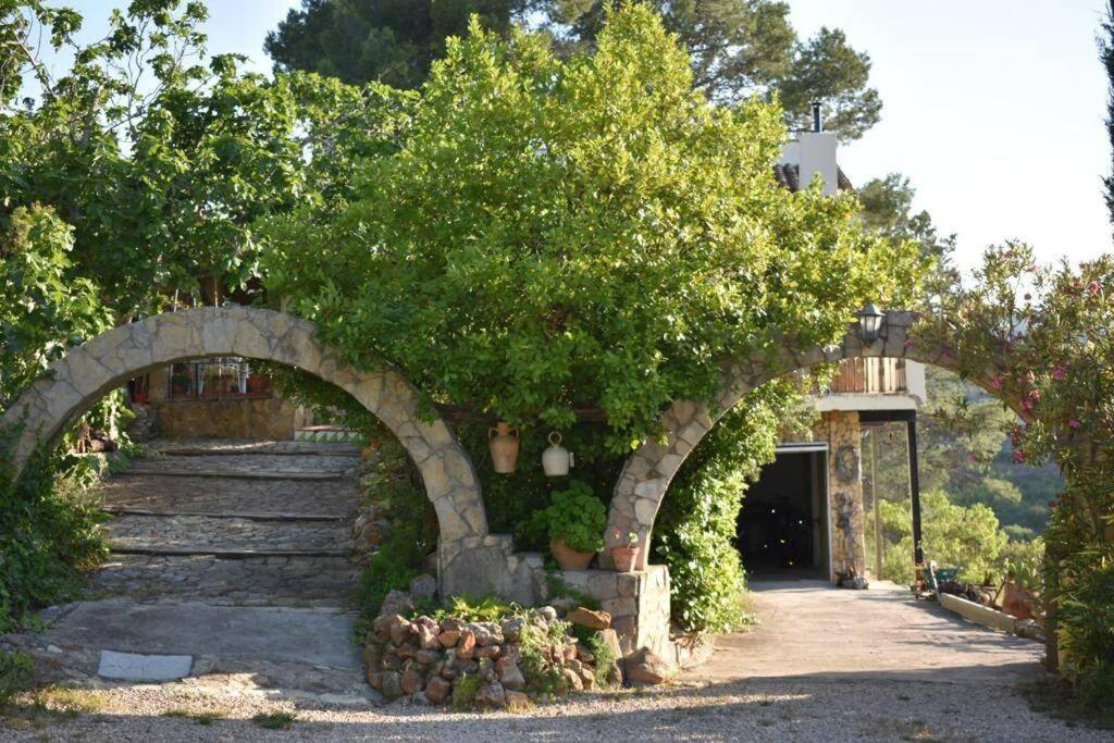 Casa La Paransa - Casa Rural Con Piscina - Relajarse Y Desconectar Сasa de vacaciones