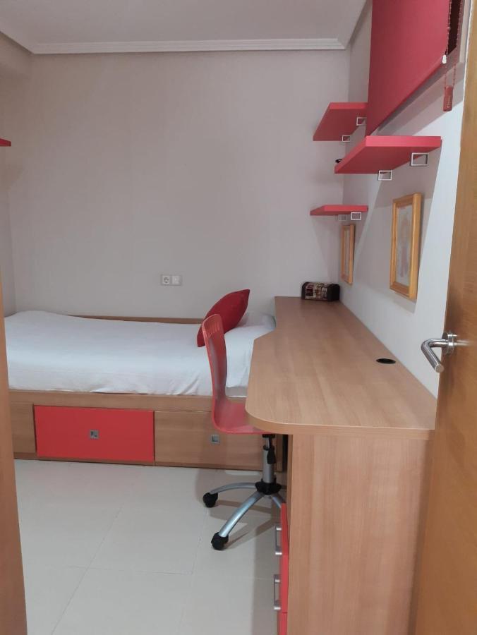 Apartment Rua A Plaza La Constitucion 16