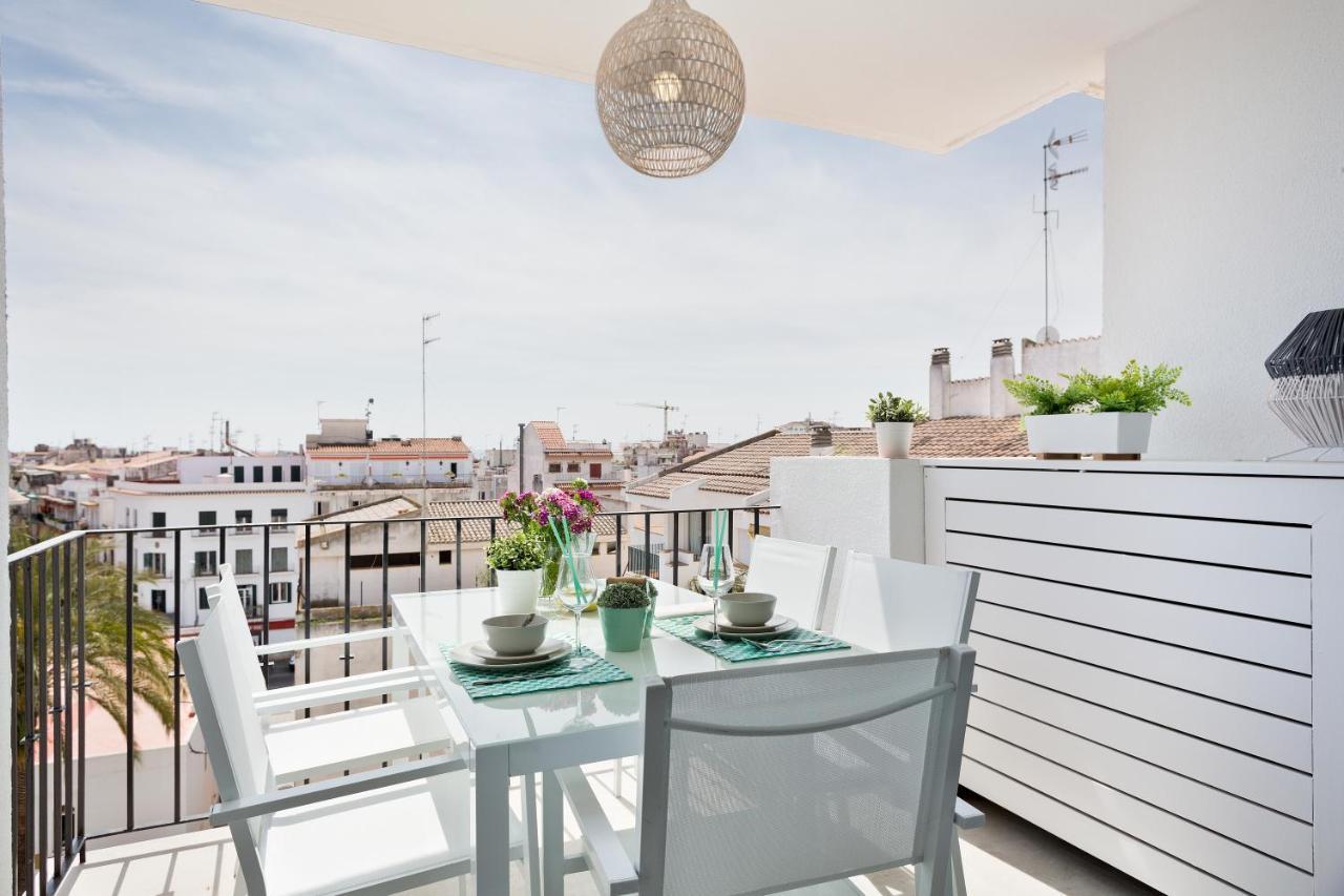 Apartamento Spaces Oasis Penthouse 3 Bedroom, 2 Bathroom, Terrace, Pool, Sleeps Up To 6 Sitges