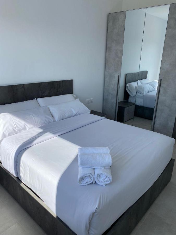 Giuliano Apartahotel 3*