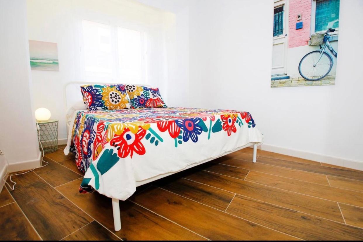 Amazing 3bd Apt. Beach And Center + Parking *