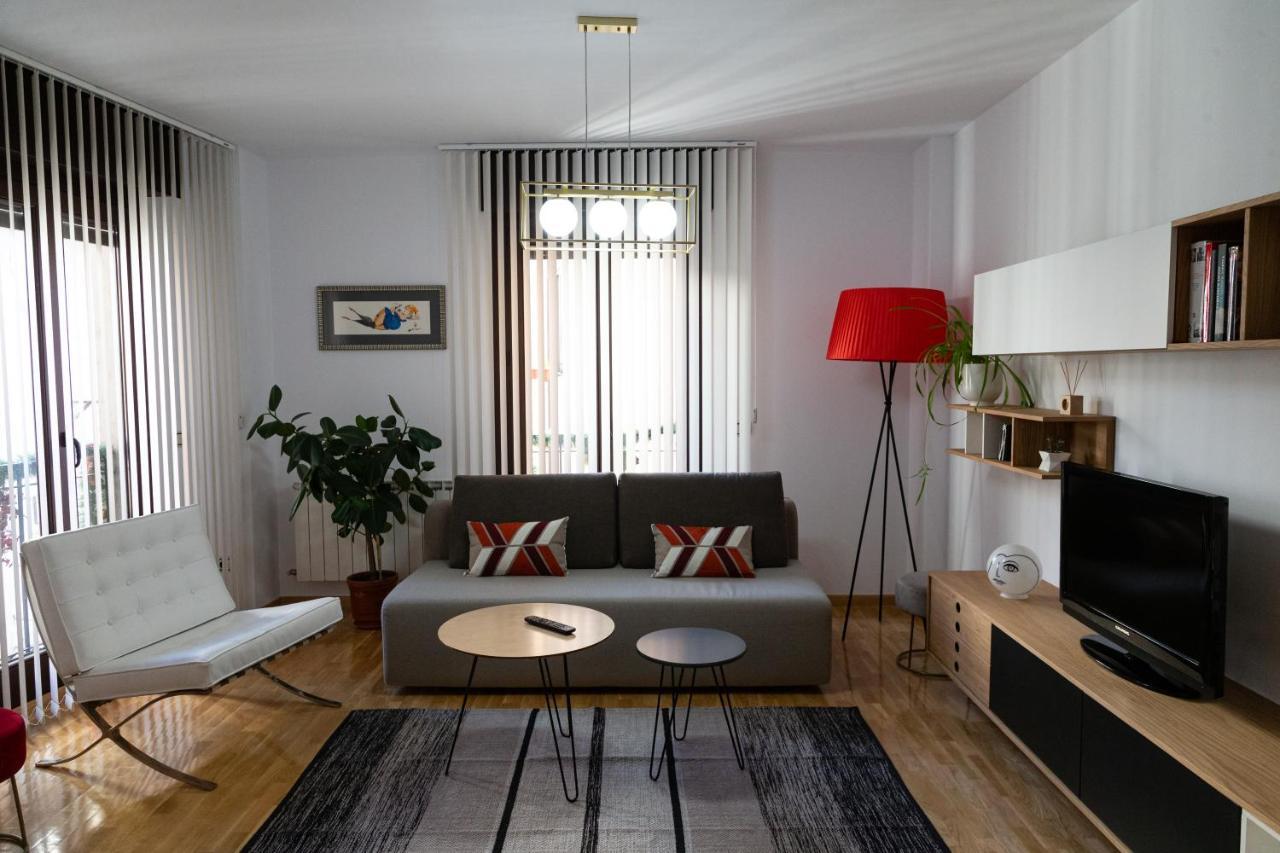 Doncellas Apartamento *