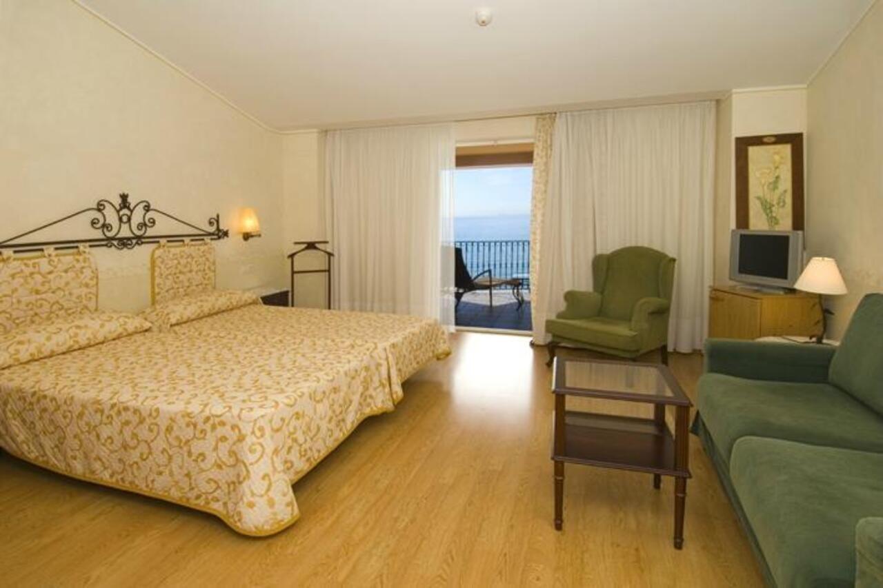 Hotel Palasiet Wellness Clinic&thalasso 4 Sup