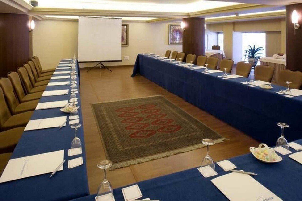 Crisol Almirante Bonifaz Hotel 4*