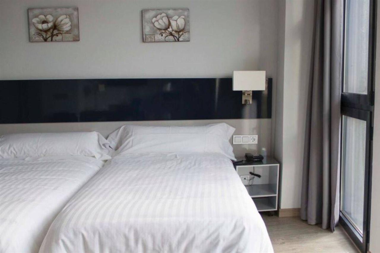 Hotel Santa Eulalia 4*