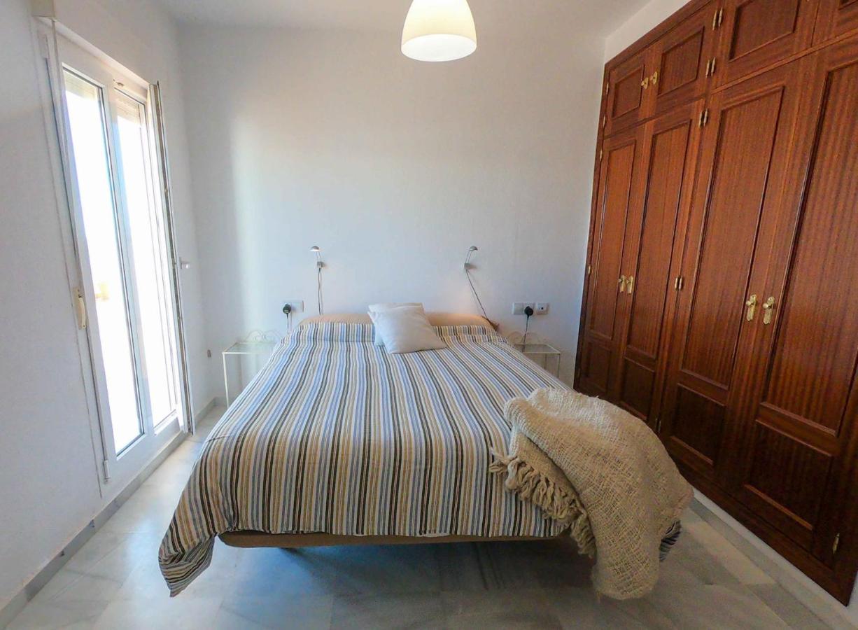 Tipo Penthouse Con Enorme Terraza Y Vistas Al Mar Apartamento