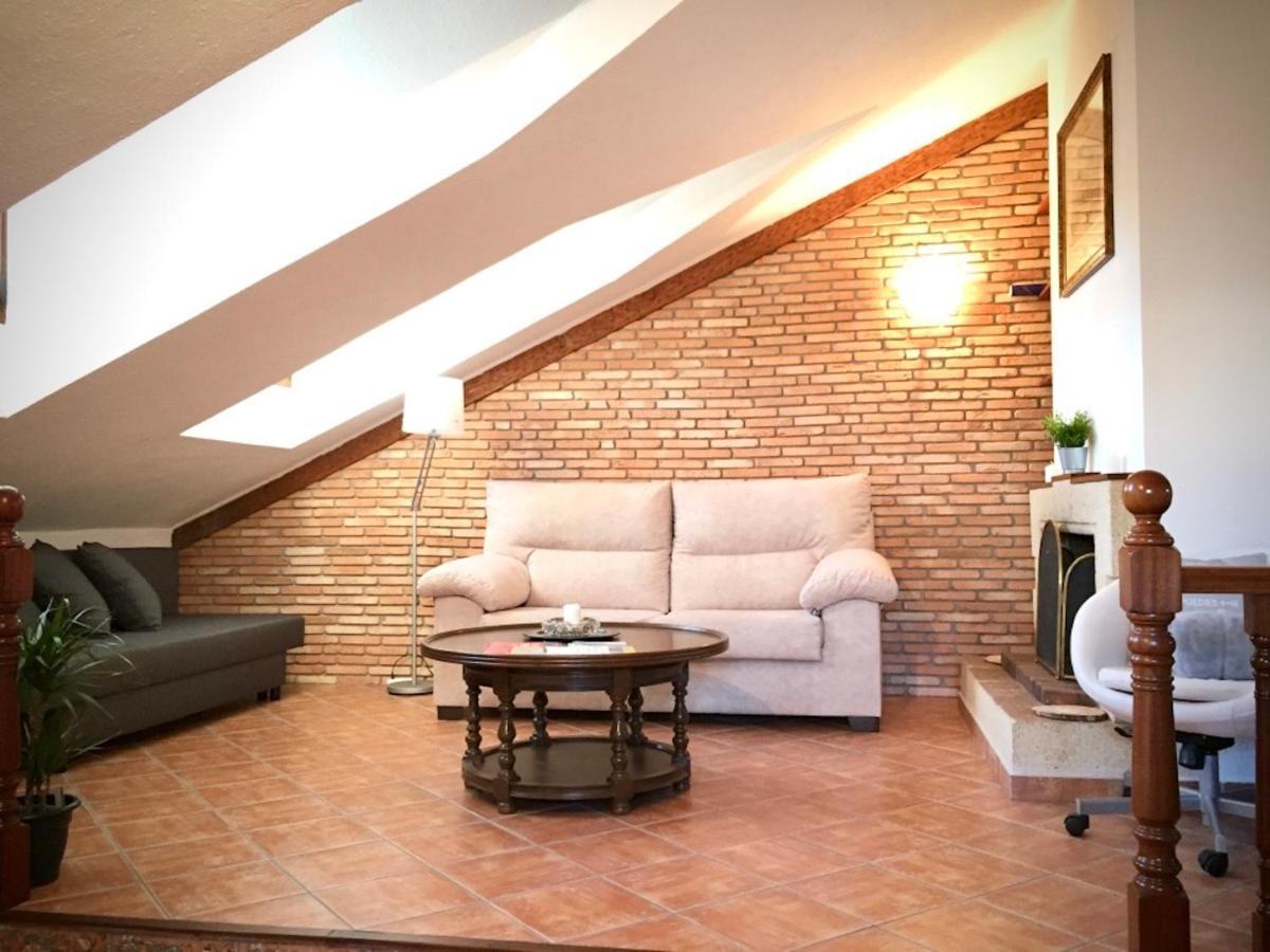 Lovely Loft Apartment *