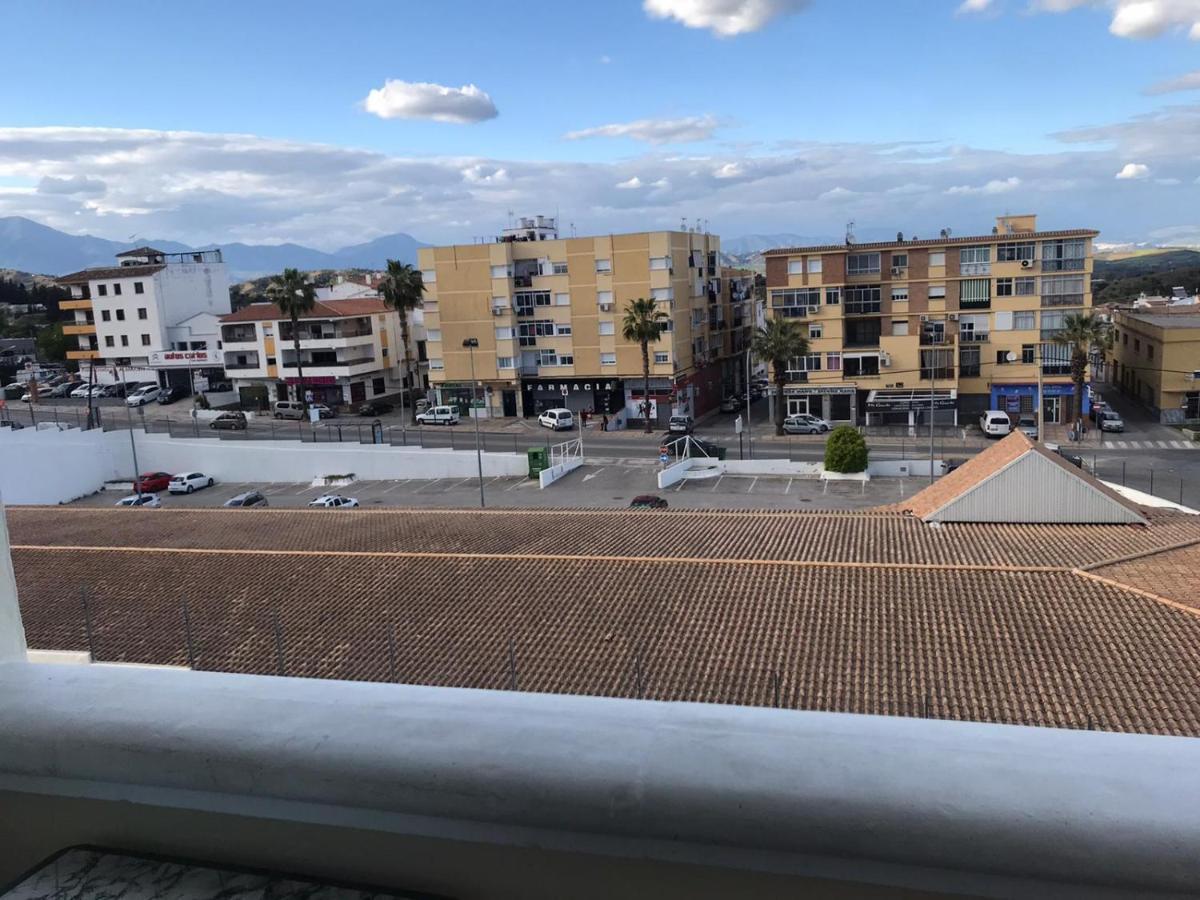 Habitación Grande Con Baño Privado En A 30km De La Playa