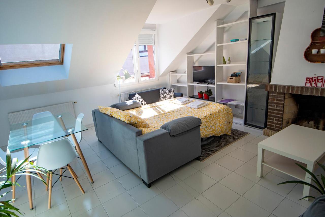 Apartamento En Pleno Centro, Con Vistas Al Mar