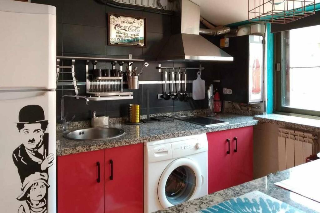 Loft-buhardilla Industrial En El Centro Salamanca