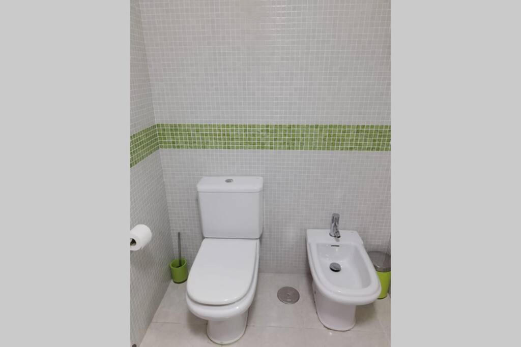 Piso Completo En Camino Ingles - Sigueeiro, Apartment *