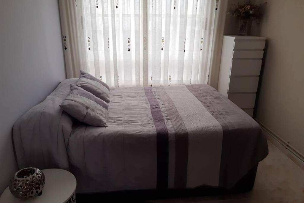 Piso Completo En Camino Ingles - Sigueeiro, Apartment *