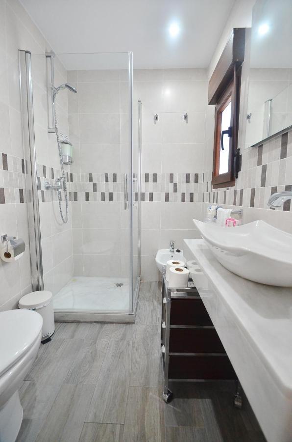 Holiday home Madinat Garnata, Parking & Rooftop Terrace