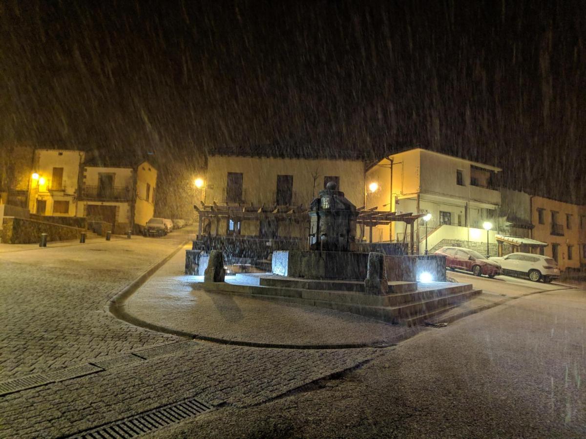 Fuente Del Arca Montejo * Montejo de la Sierra